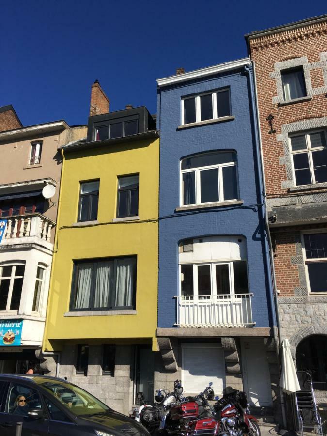 Les Voisins De Mr Sax Dinant Exterior foto